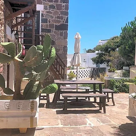Machi's House Historic In Plaka Village With Private Parking
