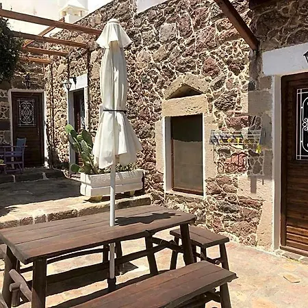 Machi's House Historic In Plaka Village With Private Parking Hotel 3*