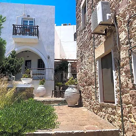 Machi's House Historic In Plaka Village With Private Parking Hotel